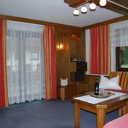 Gastehaus Resinger Apartment *