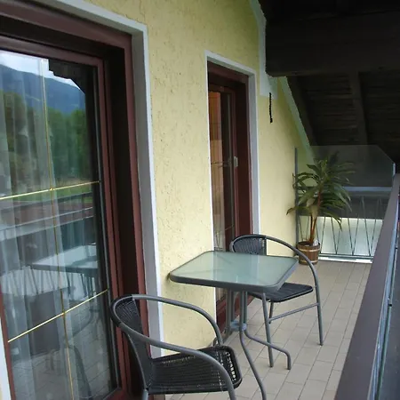 Apartment Gastehaus Resinger